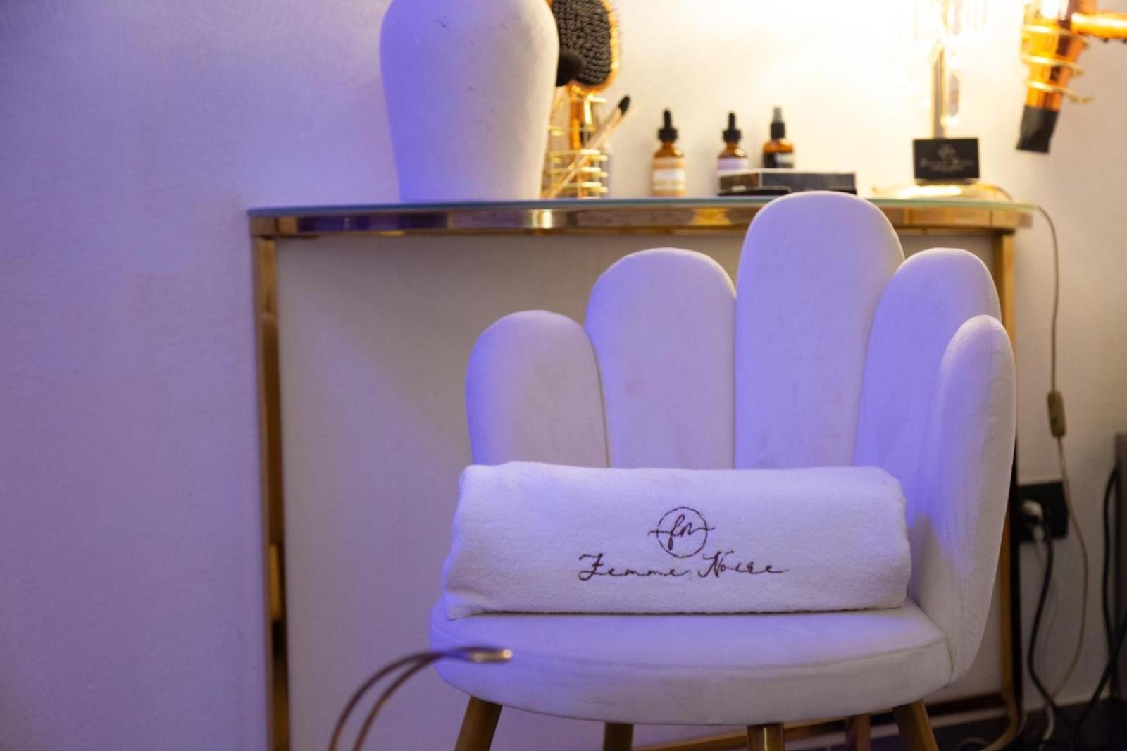 Femme Noir Luxury Spa Experience San Nicola La Strada Exteriér fotografie